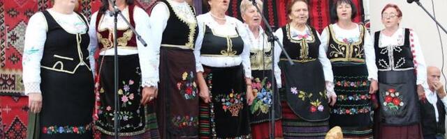 SMOTRA NARODNOG STVARALAŠTVA