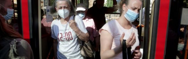 Naučnici otkrili 4 faktora rizika zaraze: Neki postupci koronu šire i preko 1 metra
