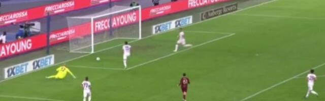 Vanja primio gol o kom bruji Italija (VIDEO)
