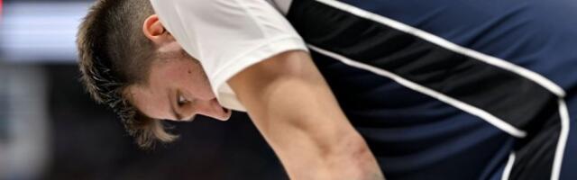 DONČIĆ NAPUSTIO DVORANU U ŠTAKAMA! Fanovi u strahu, OVAJ SNIMAK IH JE ZABRINUO (VIDEO)