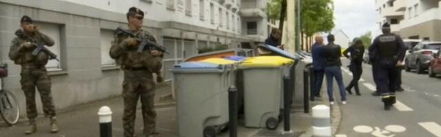 KLIKNUO "SEND" I POŠAO U KRVAVI PIR: Isplivali novi jezivi detalji napada u Nantu