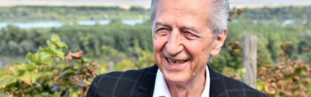 "Svaka čast Aleji zaslužnih građana, ali biram Mrčajevce" Miroslav Ilić kupio GROBNO MESTO i ODBIO VELIKU SUMU za rodnu kuću: "NEMA TIH PARA"