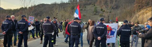 UNS: Francuskom novinaru na Jarinju zabranjen ulazak na Kosovo