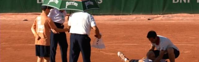 Jeziva scena na Rolan Garosu: Čeh pao na šljaku i plakao zbog bolova, niko mu nije dolazio u pomoć (VIDEO)