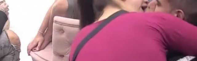 MIŠEL PRIZNAO DA JE ZABLJUBLJEN U MILJANU - Pao prvi sočni poljubac, a onda je usledio... /VIDEO/