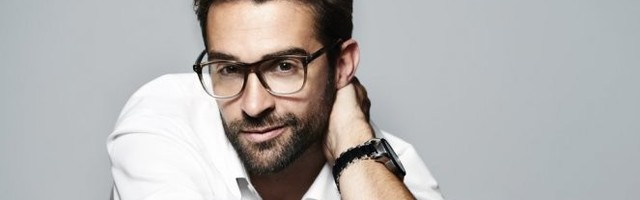 DOBRO GA POGLEDAJTE I ZNAĆETE da li je sklon PREVARI! Posle ovog testa nećete mu više ČITATI PORUKE U TELEFONU!