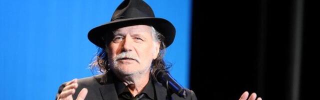 Šerbedžija obradio Crvenu jabuku: "Nije trebalo"