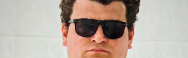 Poznati komičar Goran Vinčić "PUMPAO" na nastupu: Snimak ima pola miliona pregleda (VIDEO)