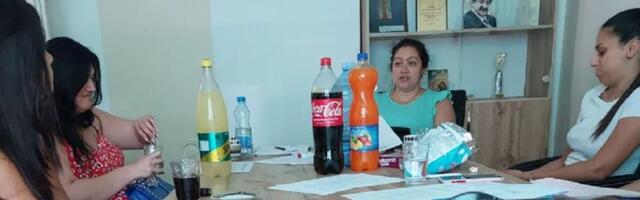 Vidljive, povezane, osnažene: Kako internet menja živote mladih Romkinja