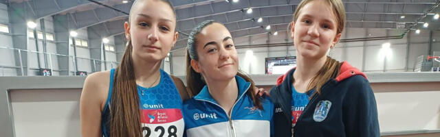 Na državnom prvenstvu u Beogradu za juniore Una Gligorijević i Danka Ljubenović postigle lične rekorde