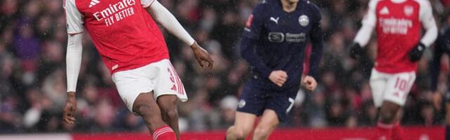 POKER TOBDŽIJA ZA 27 MINUTA: Arsenal ubedljiv protiv Vigana za plasman u osminu finala FA kupa