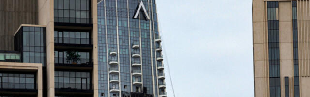 Рат (ни)је далеко