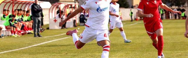 Dominacija Zvezdinih bisera: Mladi sigurni protiv Mladosti, Grafičar na čelu plej-auta