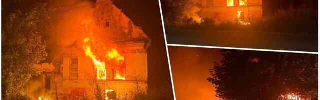 BUKTINJA PROGUTALA KUĆU KOD STARE PAZOVE! Vatrogasci se borili sa velikim požarom u Krnješevcima (VIDEO)