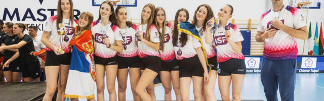 Bravo, devojke! Srpkinje osvojile bronzu na Svetskom prvenstvu za srednjoškolce /FOTO/
