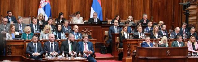 "Vlada Srbije kao trenerska vrteška u Superligi"