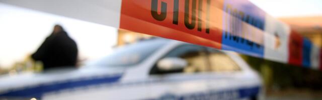 KOMŠINICE SE POTUKLE NA ULICI, UMEŠALA SE I NJIHOVA DECA, NASTAO HAOS: Drama kod Surčina, potezali drvenu motku i biber sprej!