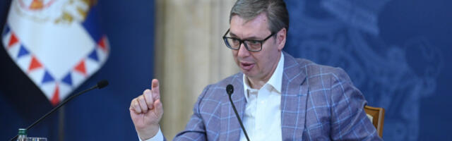 „Данас” се извинио председнику Вучићу