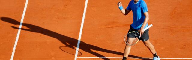 Alkaras uz dosta muke do četvrtfinala Monte Karla! /VIDEO/