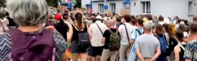 Protest u Češkoj zbog plana Vlade da se javni radio-televizijski servis finansira iz budžeta