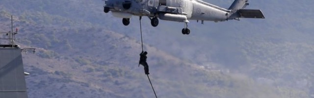 NATO VOJNICI UPALI NA RUSKI BROD U SREDOZEMLJU! Navodno tražili švercovano oružje namenjeno Libiji!