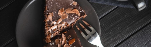 Torta Banjalučanka: starinska poslastica sa orasima i čokoladom