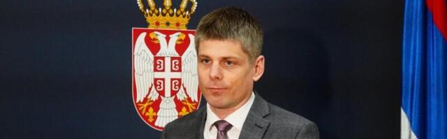 GUJON: "U Francuskoj taj čovek ne predstavlja nikoga i ništa osim svojih darežljivih levo-liberalnih sponzora"
