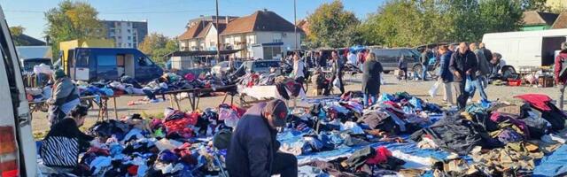 FOTO, VIDEO: Na buvljaku nema čega nema – od naočara do bistrenja svetske politike