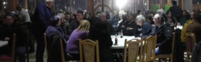 Министар Гламочић одржао састанак са произвођачима млека