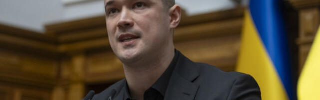 Политички потрес у Кијеву: смена министра одбране извела грађане на улице