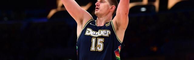 Jokić pred ponorom: Kari pored njega rešio meč, pa provokativno proslavio 3-0 /VIDEO/