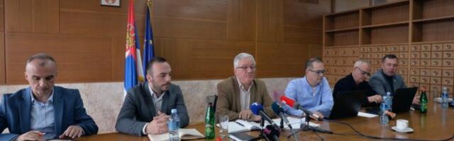 KUKASTIM KRSTOM POKUŠAVAJU DA DISKREDITUJU REM! Osvanule pretnje na fasadi zgrade zamenika predsednice Regulatornog tela