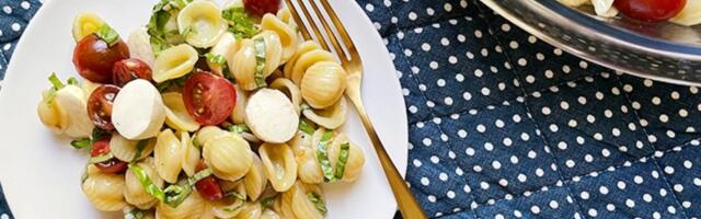 Kapreze pasta salata