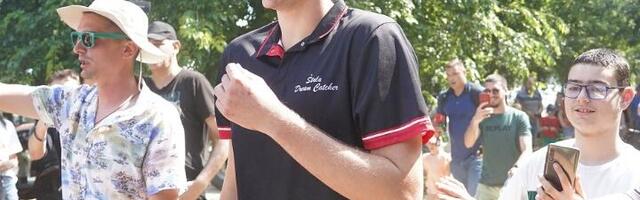 "Jokiću najlepša stjuardesa dala broj, on ga bacio kroz prozor"