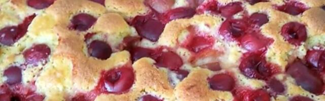 Starinski kolač sa višnjama koji nema konkurenciju: Testo će biti mekano i sutradan, svi će tražiti još jedno parče