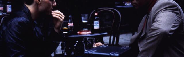 Poznati glumac kolabirao u restoranu: Srušio se tokom ručka sa porodicom, hitno prevezen u bolnicu