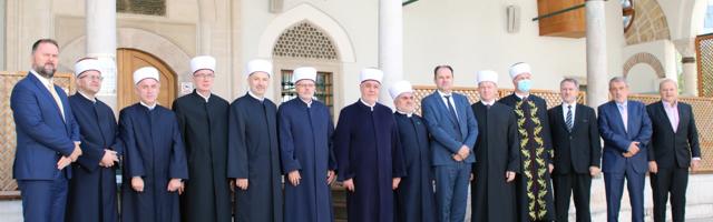 Reisu-l-ulema održao radni sastanak s muftijama