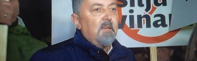 "NE MOŽEMO ULICOM DA PROĐEMO, A DA NAS NE VREĐAJU I NE NAPADAJU"! U centru Beograda protest novinara ANS protiv nasilja!