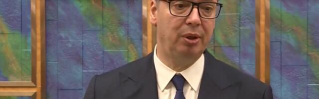 "NIJE OVDE REČ O ZBRINJAVANJU PTICA, SMETAO IM JE BANER": Vučić na društvenim mrežama objavio snimak ZBRINJAVANJA PTICA (VIDEO)