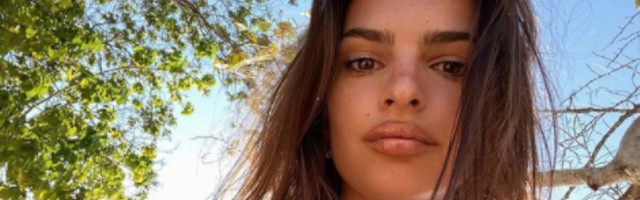 'Između naprezanja i prvih momenata sa sinom': Emili Ratajkovski podelila najemotivnije uspomene sa porođaja (FOTO)