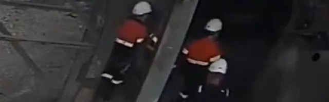 Kineski šut u zadnjicu