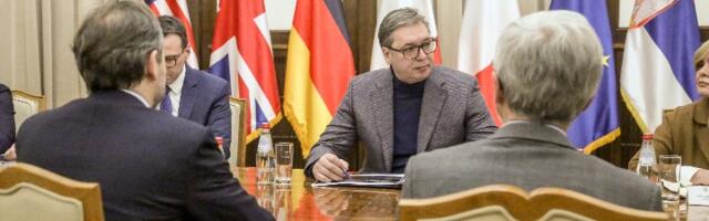 Vučić sa ambasadorima Kvinte, bez saopštenja za javnost