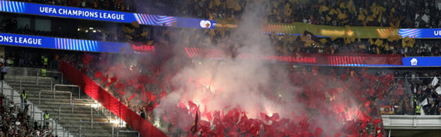 BESANA NOĆ U ISTANBULU "Rat" navijača Galatasaraja, cilj samo jedan (VIDEO)