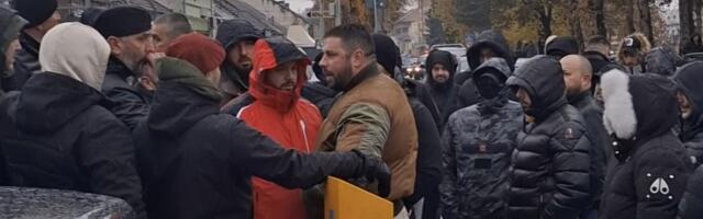 Milosavljević (Lokalni front): Batinaši obučeni crno u grupama su se od ranih časova kretali Mionicom poput paramiliratnih formacija