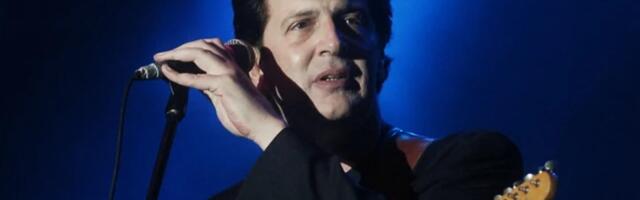 Bajaga je samo jednom pričao o ćerki i sinu: "On studira pozorišnu produkciju, a ona je upisala školu pevanja!"