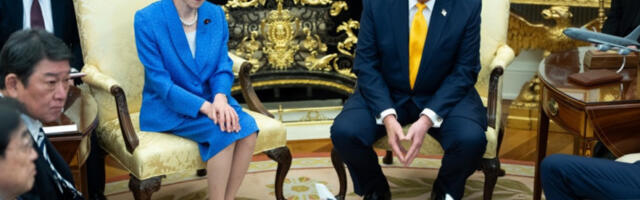 Трамп јапанској премијерки: ''Зашто ми нисте рекли за Перл Харбур?''