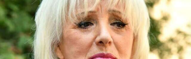 Vera Matović platila cenu slave: Ćerka joj je doktor nauka, sin diplomirao u Americi, ali JEDNU STVAR sebi nikada neće oprostiti!