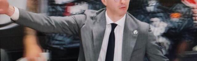 OSTVARIO PRVU POBEDU PA CITIRAO VUJOŠEVIĆA: Kad se neko mnogo trudi, onda mu nije lako da izgubi!