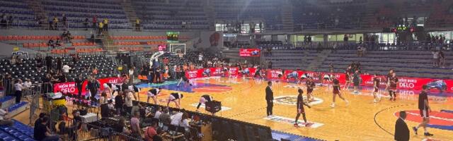 Na Kupu Koraća se ovako nešto nikad nije desilo: Skoro prazna hala u Nišu