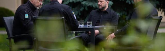 ZELENSKI SAZVAO HITAN SASTANAK NAJUŽEG KRUGA! Vašington i zvanično priznao informaciju o kojoj se dugo spekulisalo! (FOTO/VIDEO)